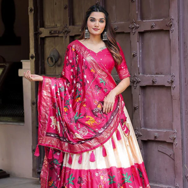lehenga choli with Dola silk dupatta